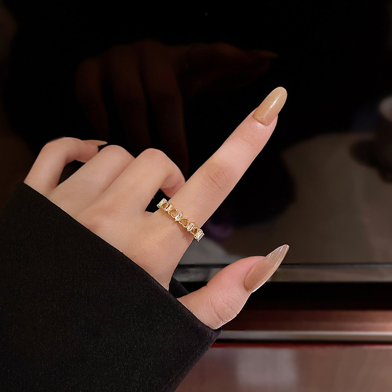 Wilhelmina Gold Ring