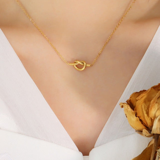 Eclair Gold Button Necklace